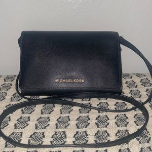 Michael Kors crossybody bag in black